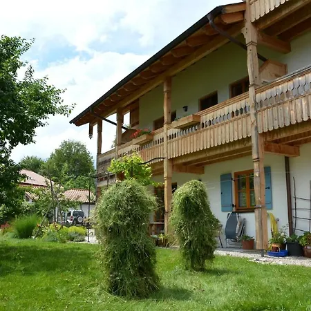 Bed & Breakfast Gaestehaus Wild-schuetz *